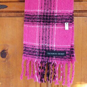 fuzzy pink plaid VS scarf